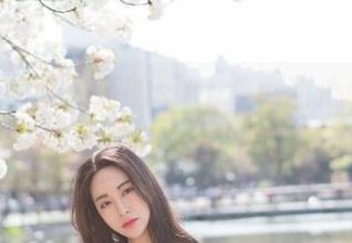 魅妍社 - 职业装的sugar小甜心CC，私拍图包就是要让你眼前一亮！