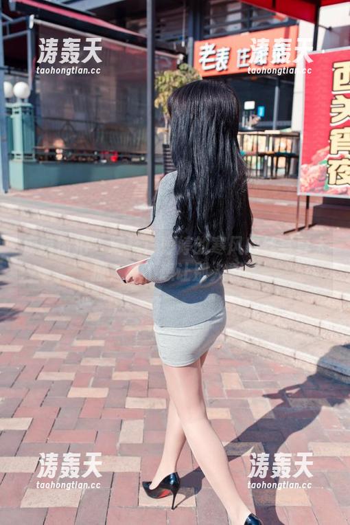 魔镜街拍 - 糟糕！婷婷的寒风肉丝写真太撩，真不想让别人看！