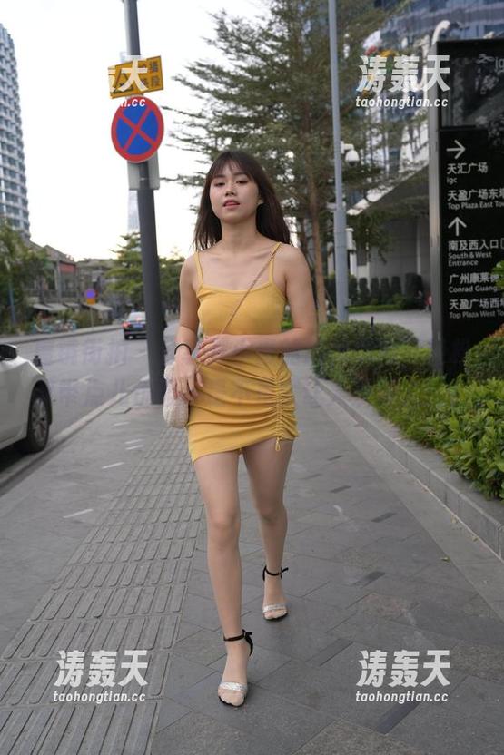 魔镜街拍-艾小青 魔镜街拍 - 分享艾小青的旗袍街拍,轻松又带点儿优雅,是不是太让人羡慕了!?
