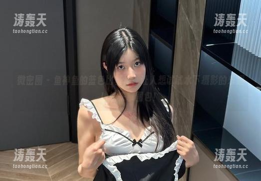 微密圈 - 鱼神鱼的蓝色比基尼，让人想试试水下摄影的乐趣！快来拿图包！
